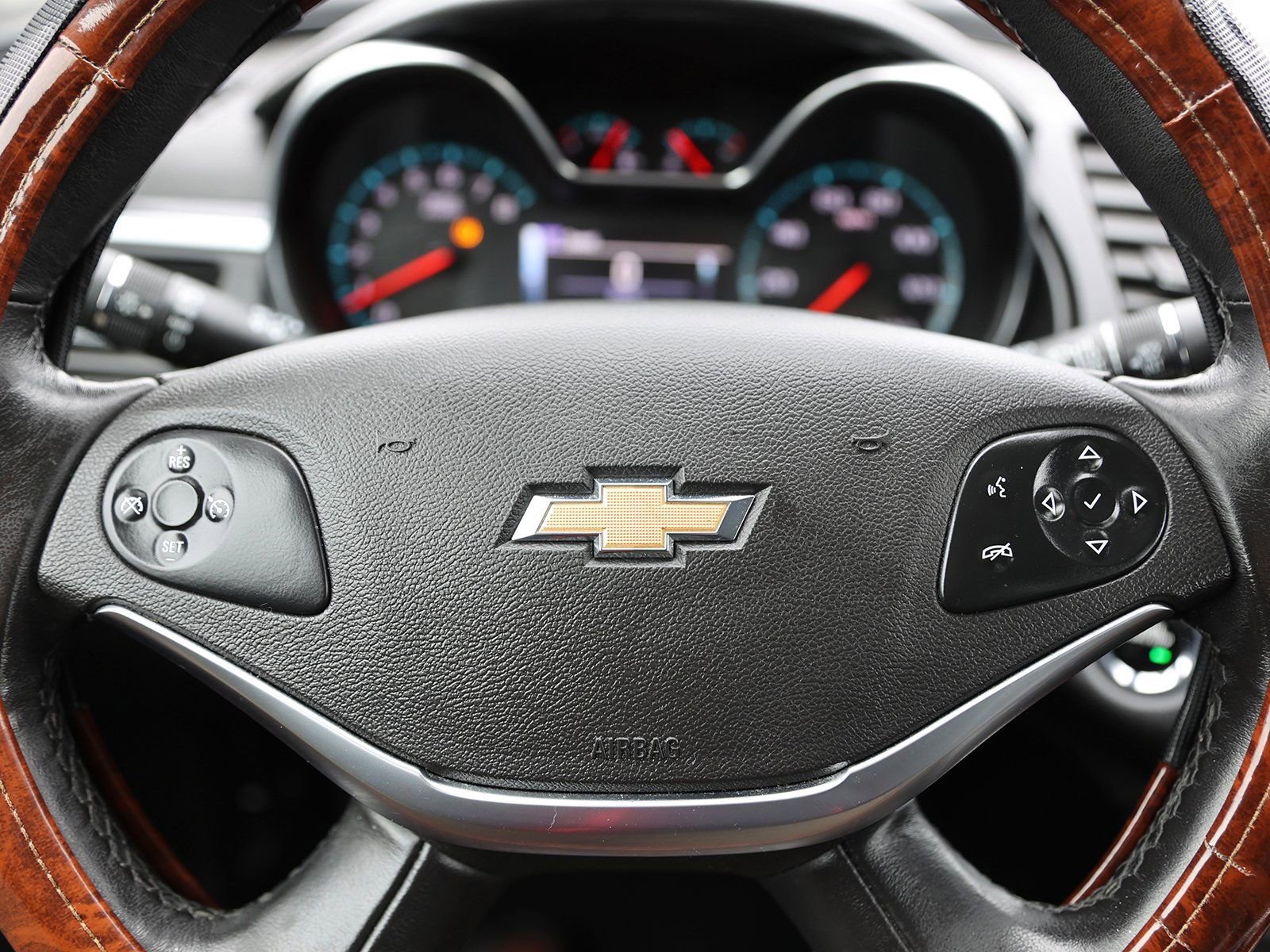 Used 2019 Chevrolet Impala LT image 36