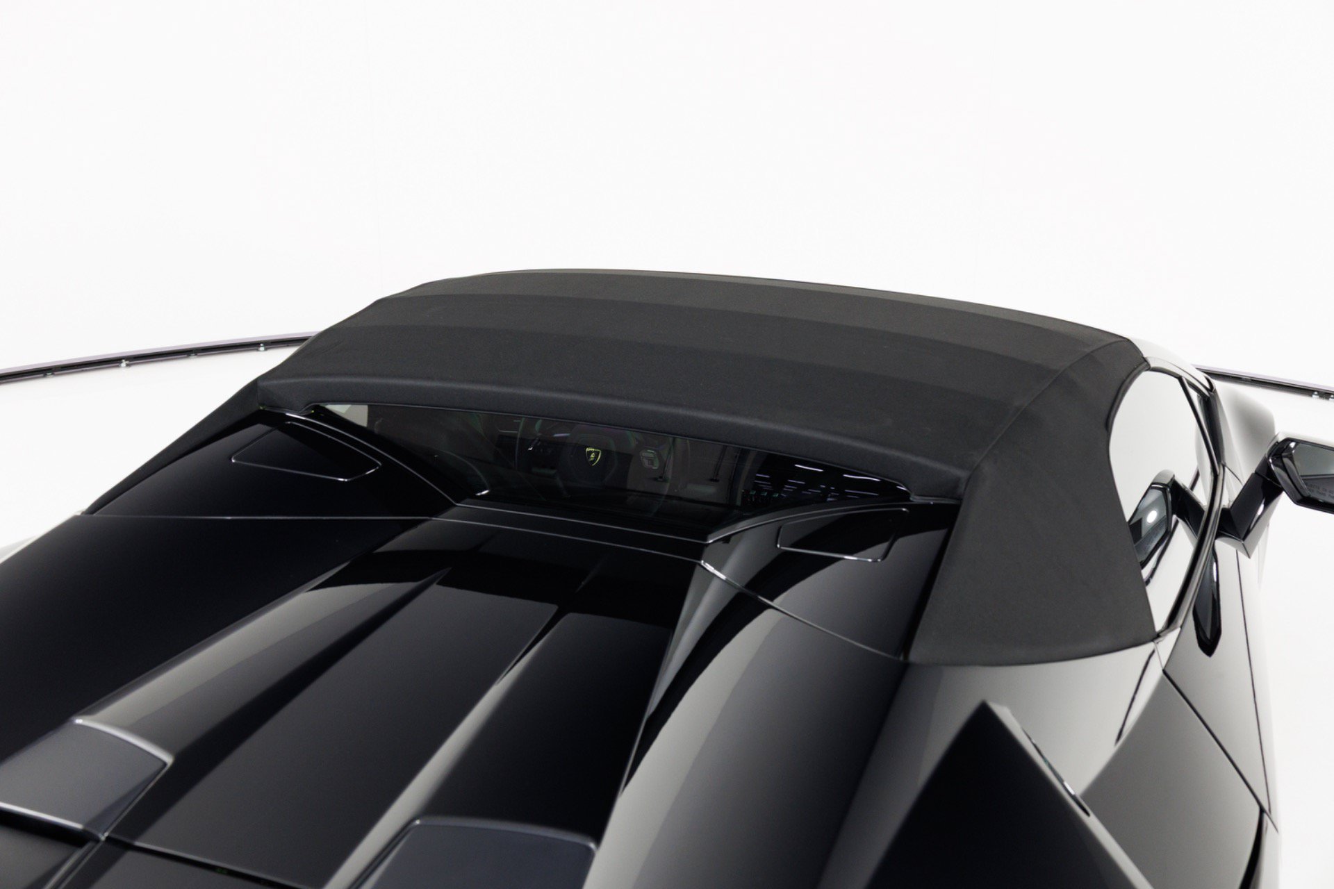Used 2021 Lamborghini Huracan EVO RWD image 70