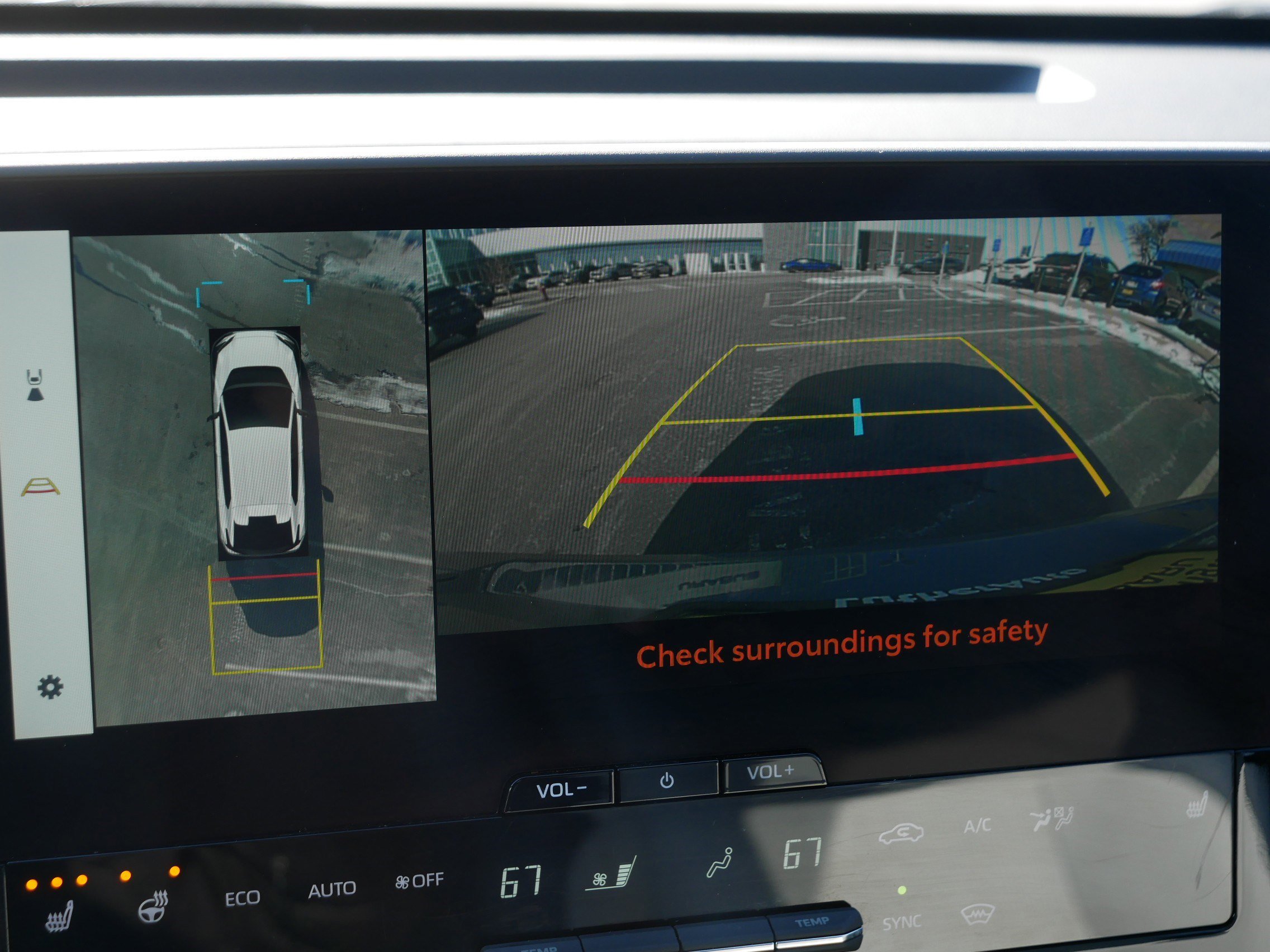 Used 2023 Subaru Solterra Limited image 27