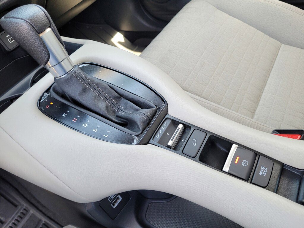 Certified 2023 Honda HR-V LX image 15