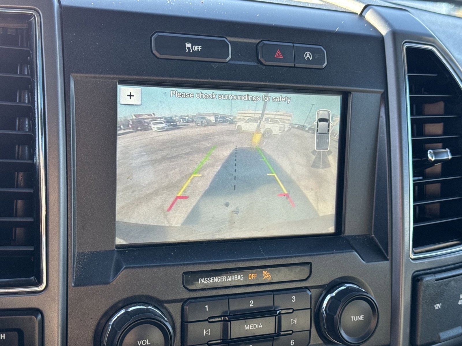 Used 2018 Ford F150 XLT w/ Equipment Group 302A Luxury image 19