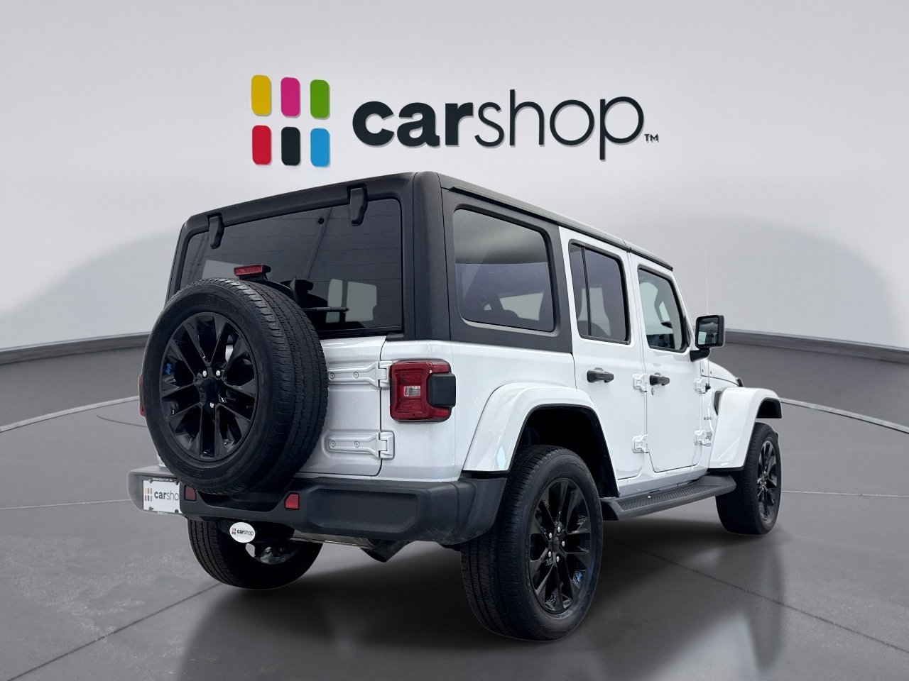 Used 2022 Jeep Wrangler Unlimited Sahara w/ Cold Weather Group image 5