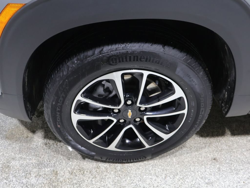 Used 2025 Chevrolet TrailBlazer LT image 9