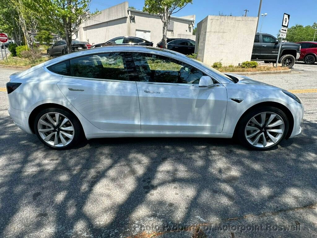 Used 2018 Tesla Model 3 Long Range RWD image 12