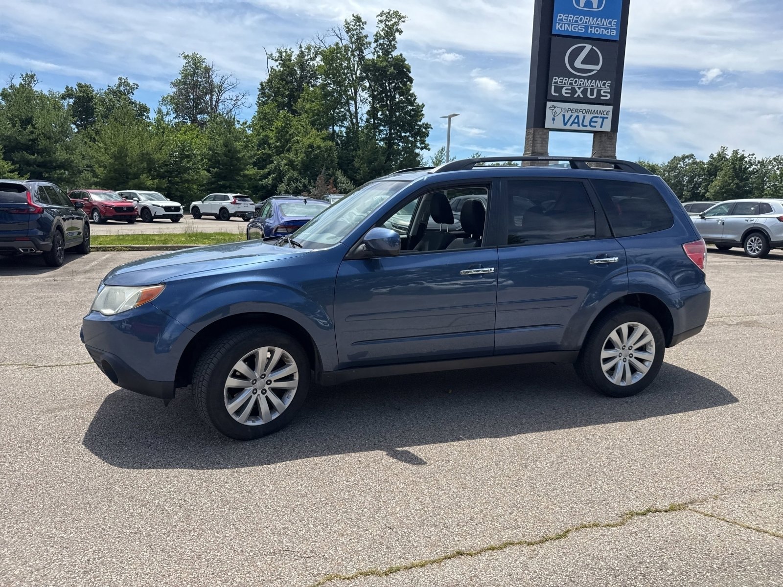 Used 2012 Subaru Forester 2.5X Premium AWD/4WD image 14