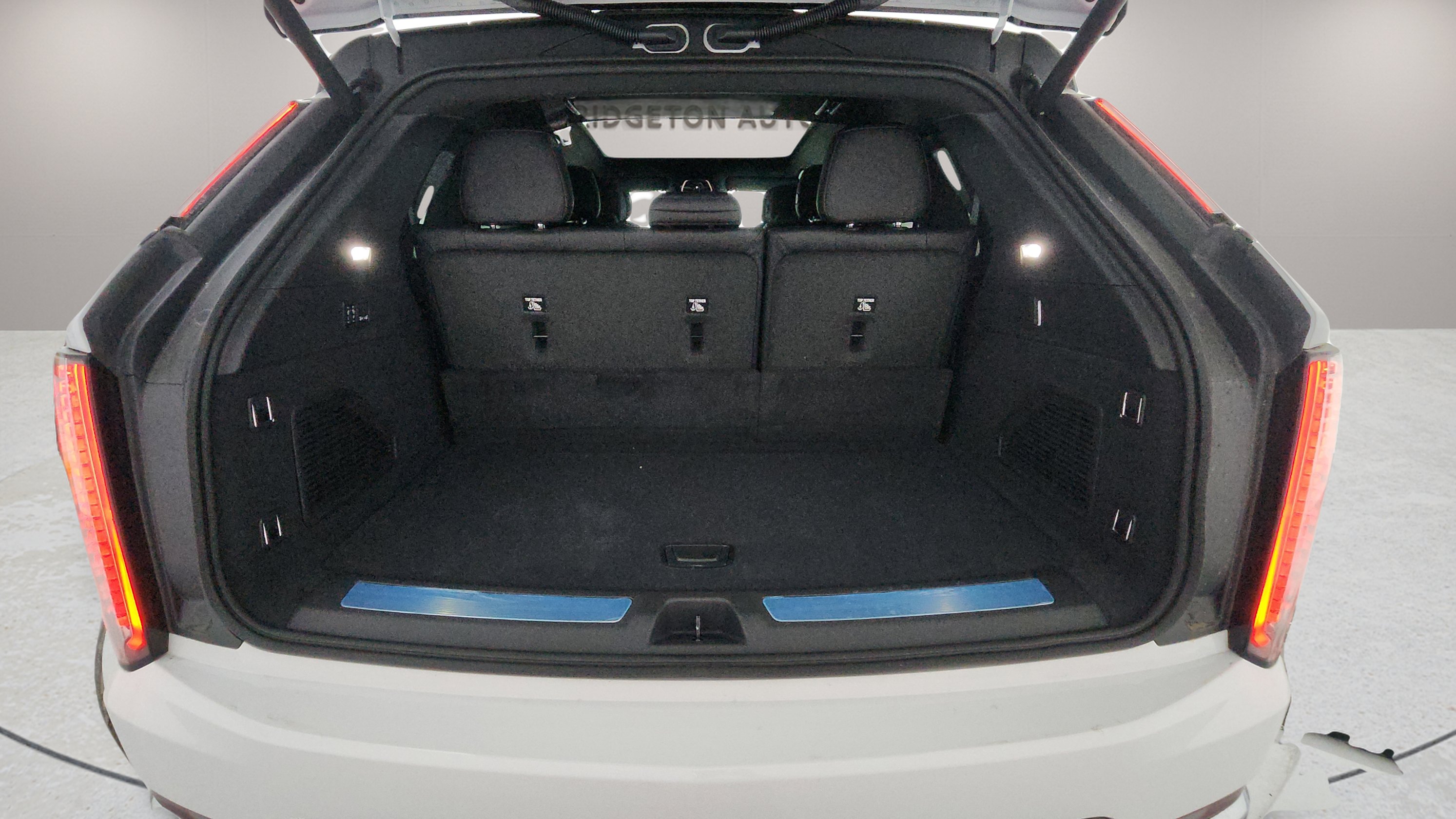 New 2025 Cadillac Escalade IQ Luxury 1 image 25