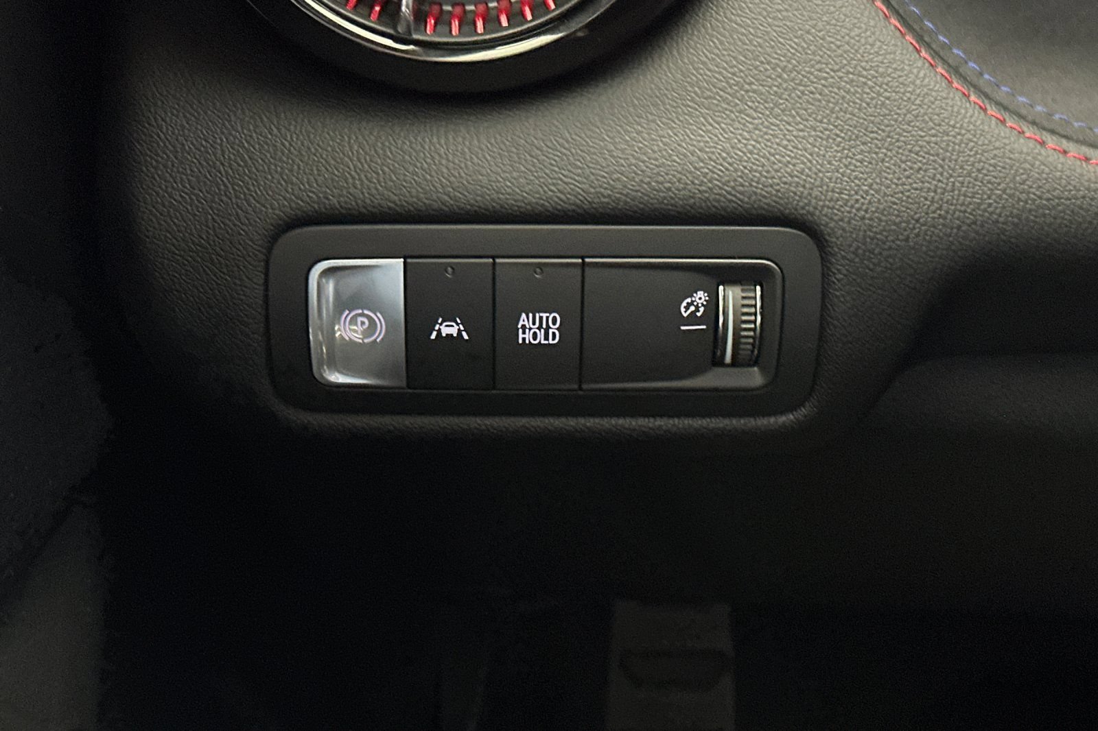 Used 2025 Chevrolet Blazer EV RS AWD/4WD image 35