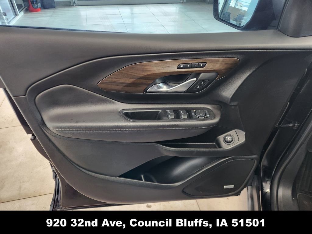 Used 2020 GMC Terrain Denali w/ Denali Premium Package image 22