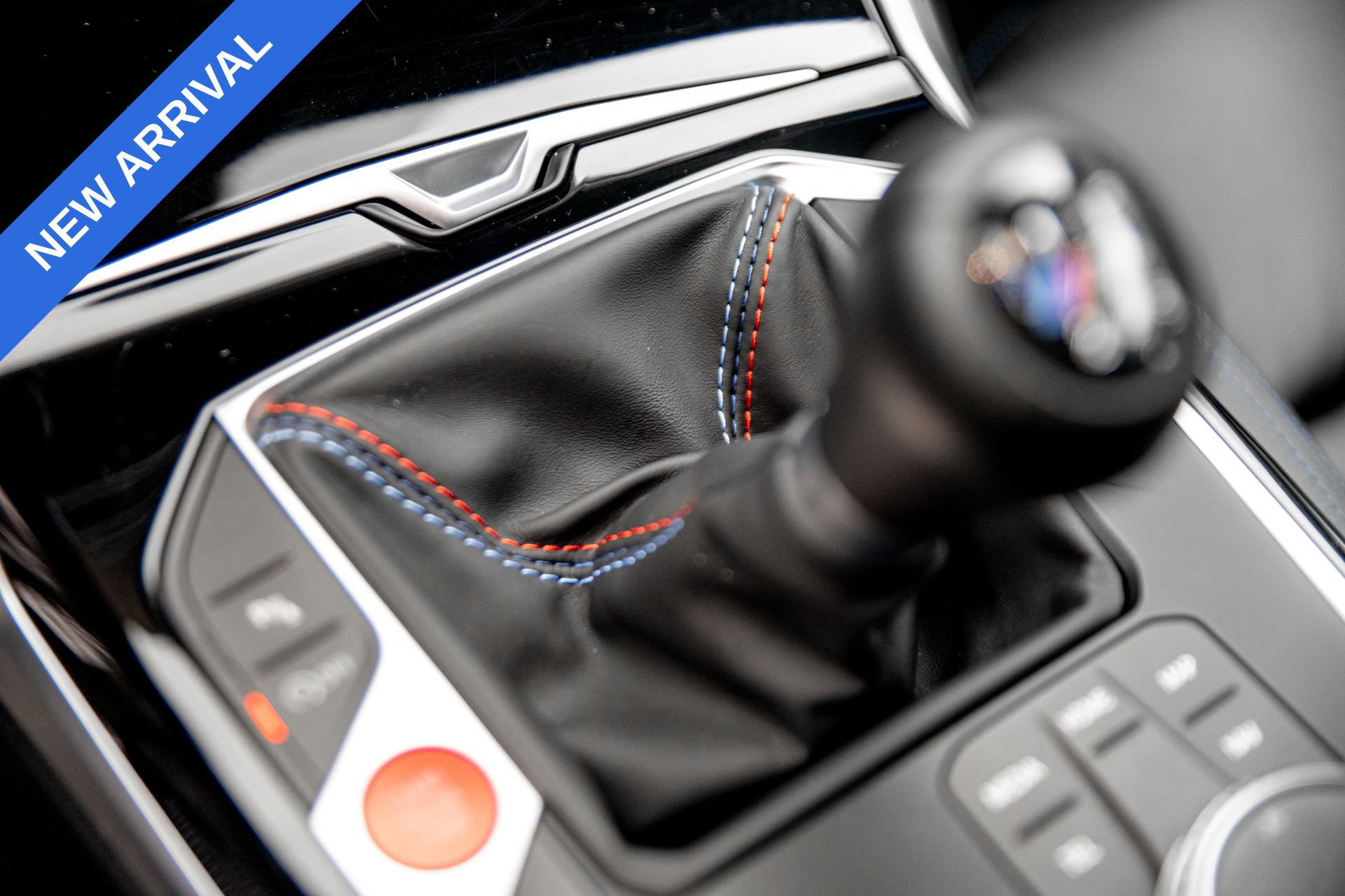 Used 2023 BMW M2 w/ Lighting Package RWD image 26