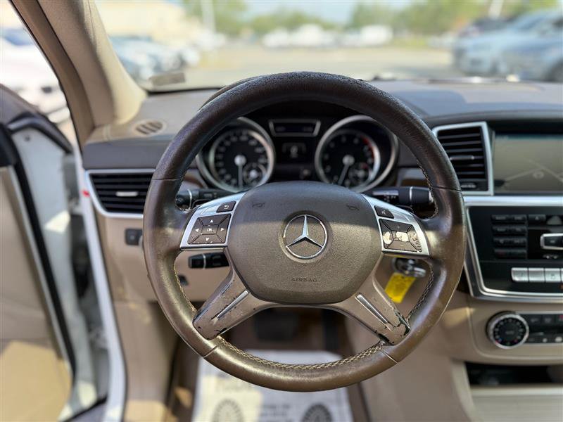 Used 2015 Mercedes-Benz GL 450 4MATIC image 36