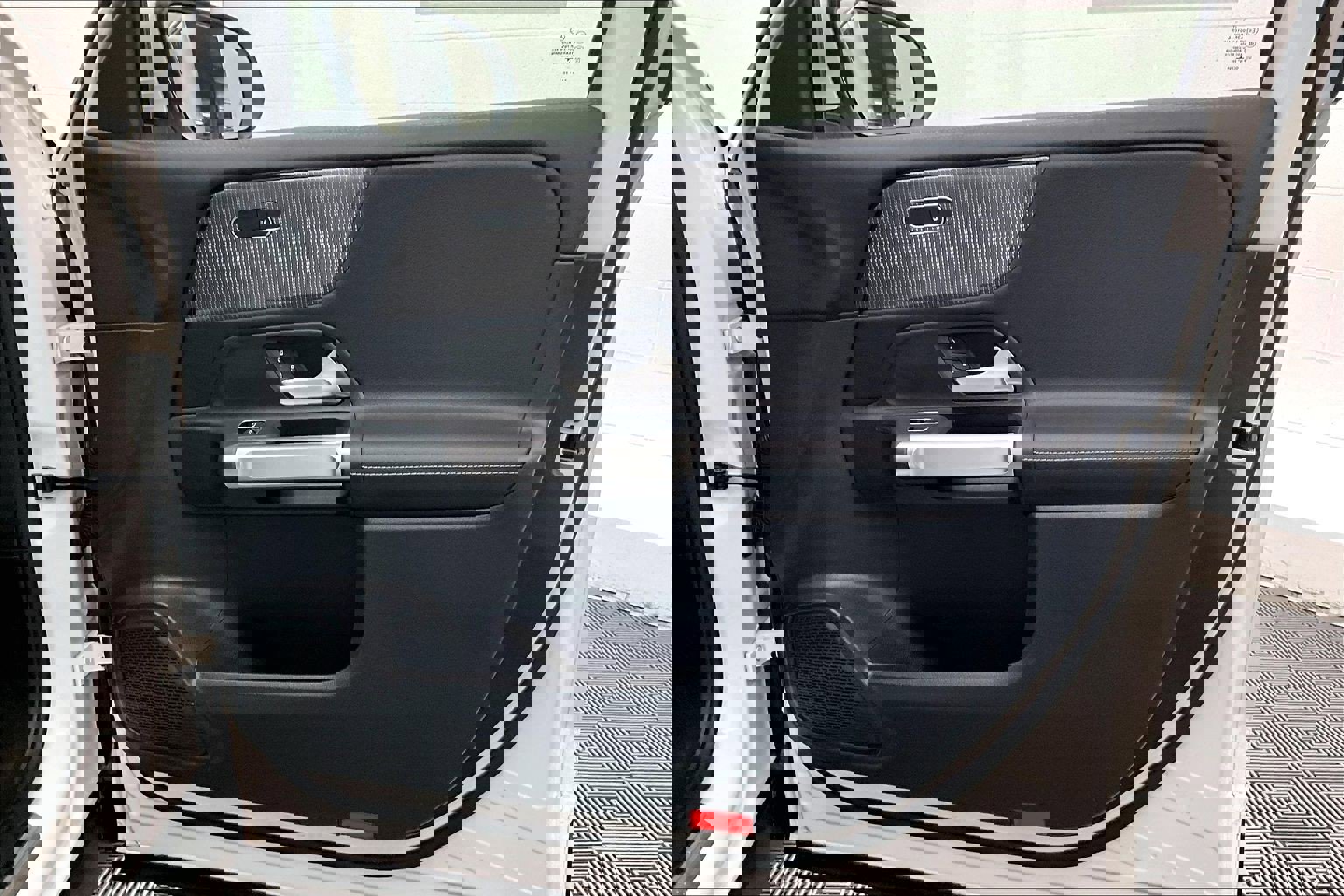 Certified 2022 Mercedes-Benz GLB 250 image 25