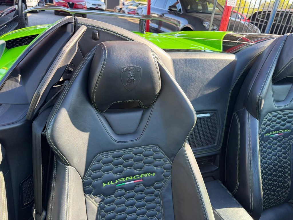 Used 2017 Lamborghini Huracan LP 610-4 image 12