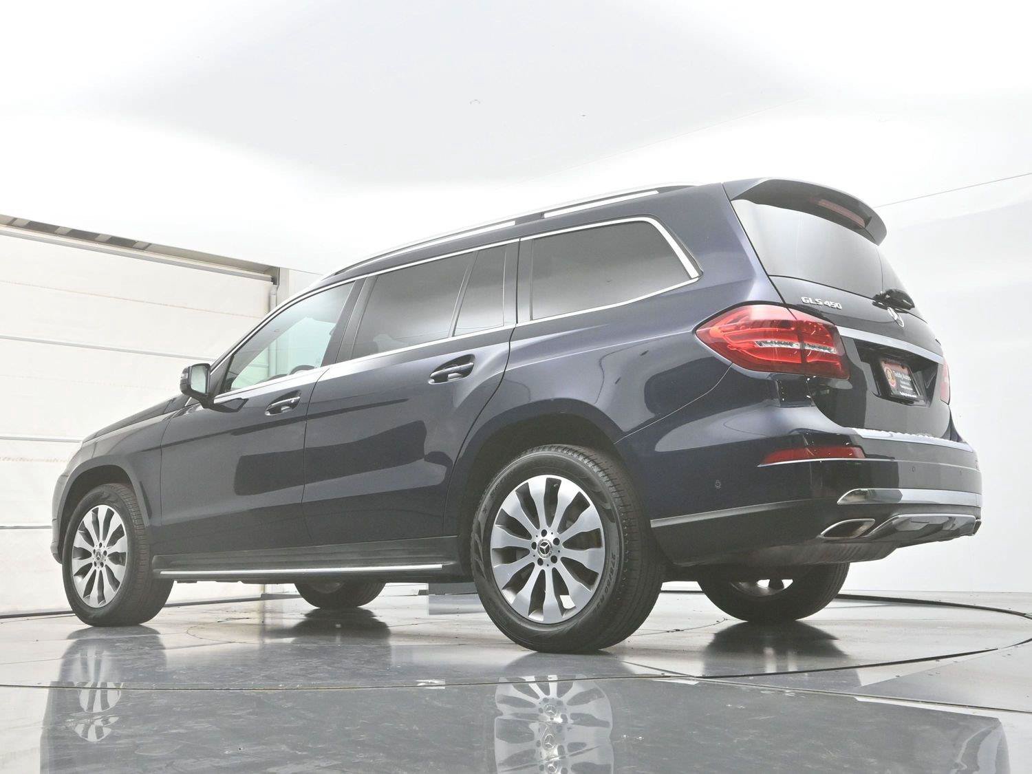Used 2018 Mercedes-Benz GLS 450 4MATIC image 31