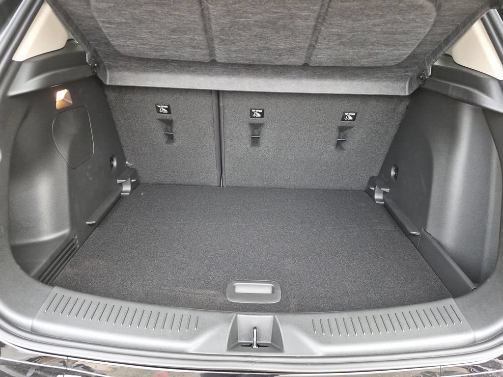 New 2026 Buick Encore GX Avenir w/ Avenir Technology Package FWD image 43