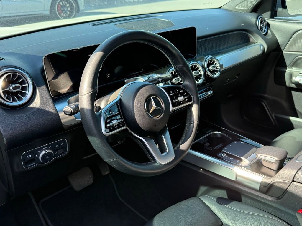 Certified 2021 Mercedes-Benz GLB 250 image 2