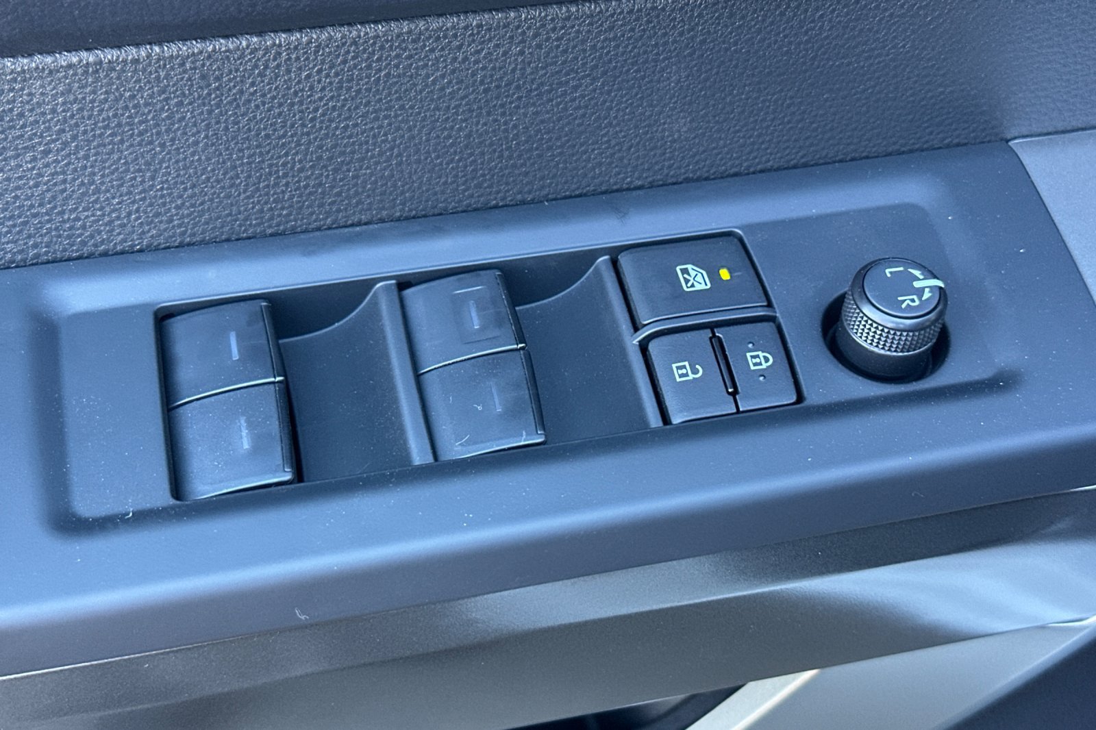 New 2026 Toyota Tundra SR5 RWD image 12