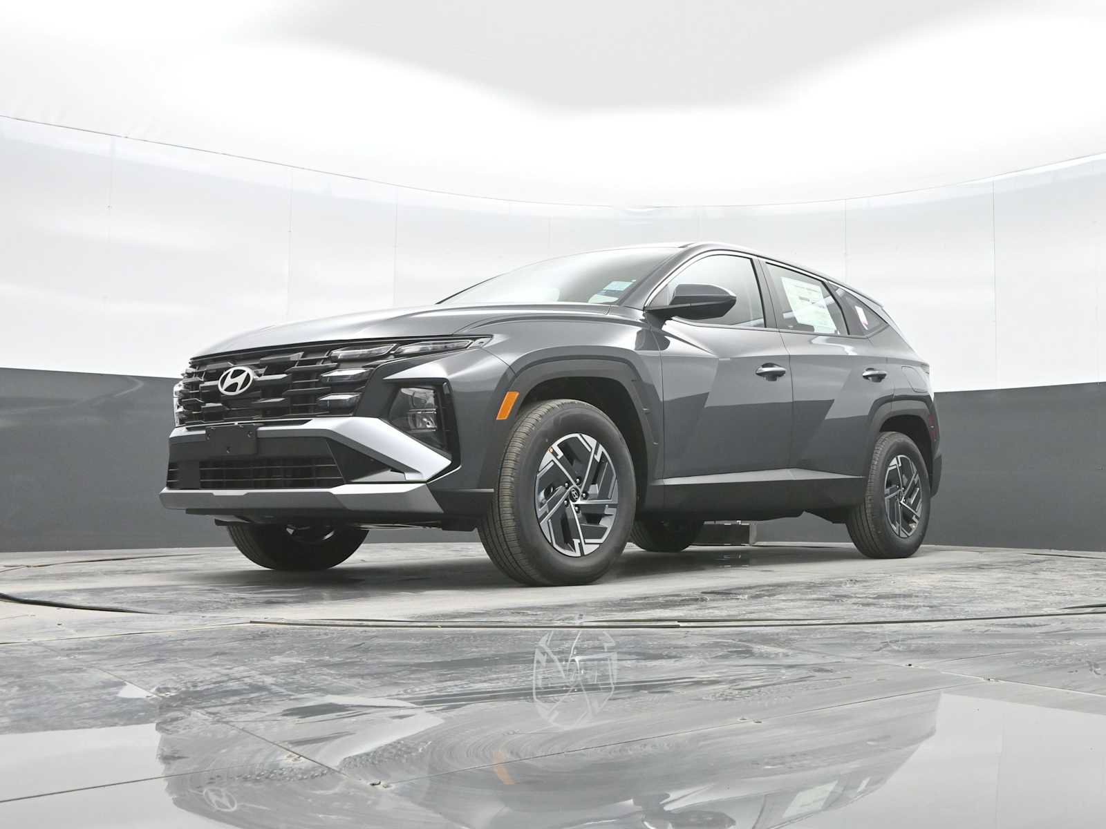 New 2026 Hyundai Tucson Blue SE image 33