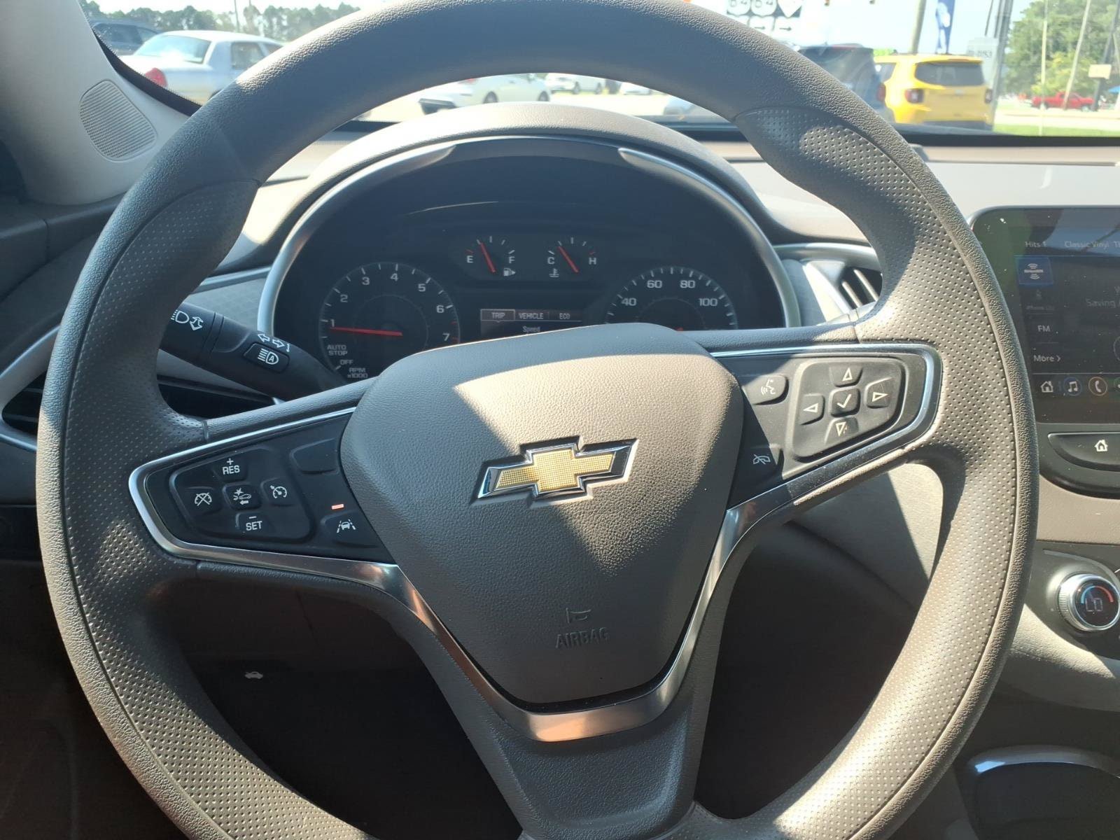 Used 2024 Chevrolet Malibu LT FWD image 30