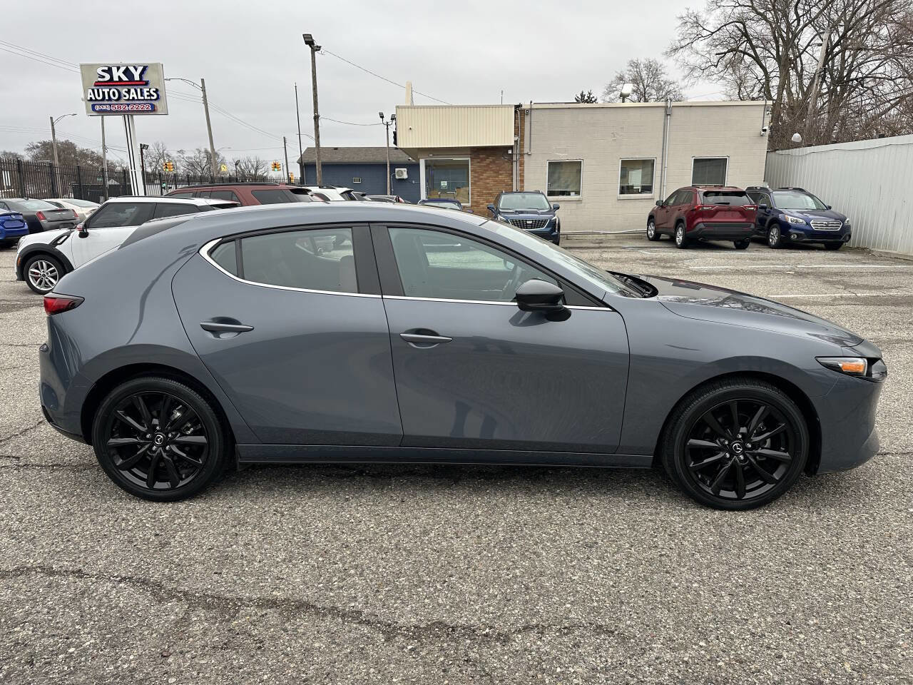 Used 2023 MAZDA MAZDA3 s image 8