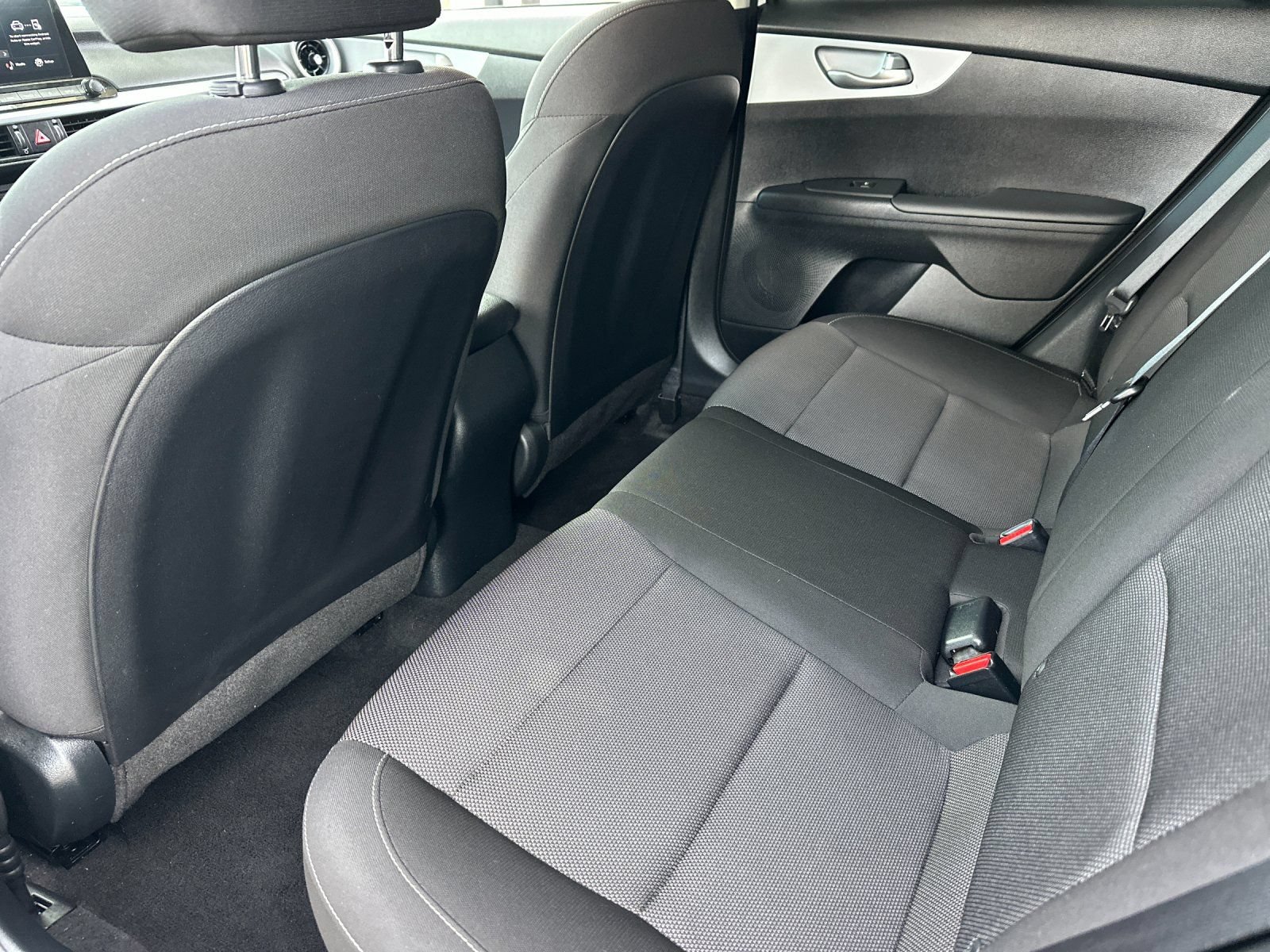 Used 2024 Kia Forte LXS FWD image 11