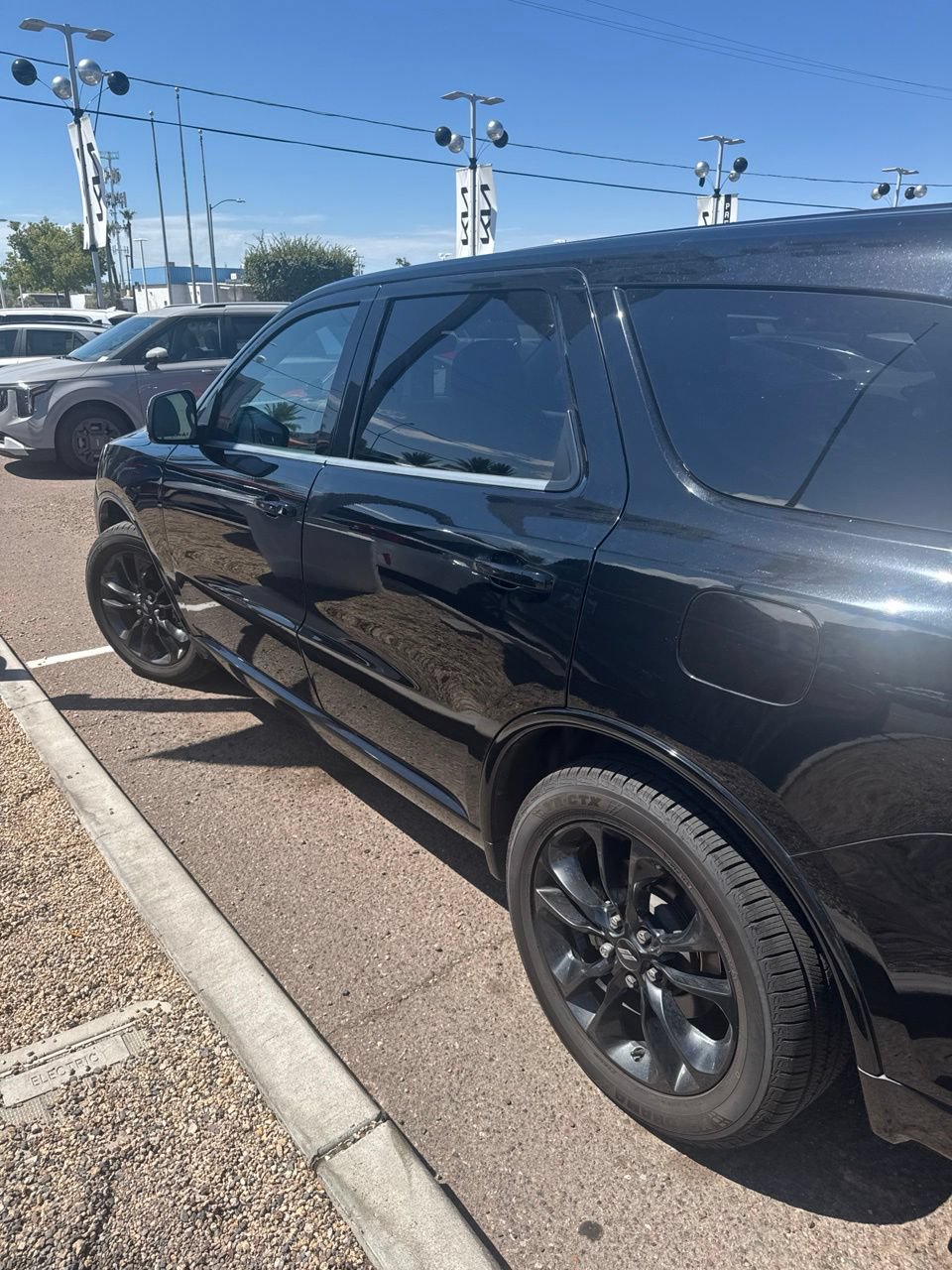 Used 2022 Dodge Durango GT RWD image 1