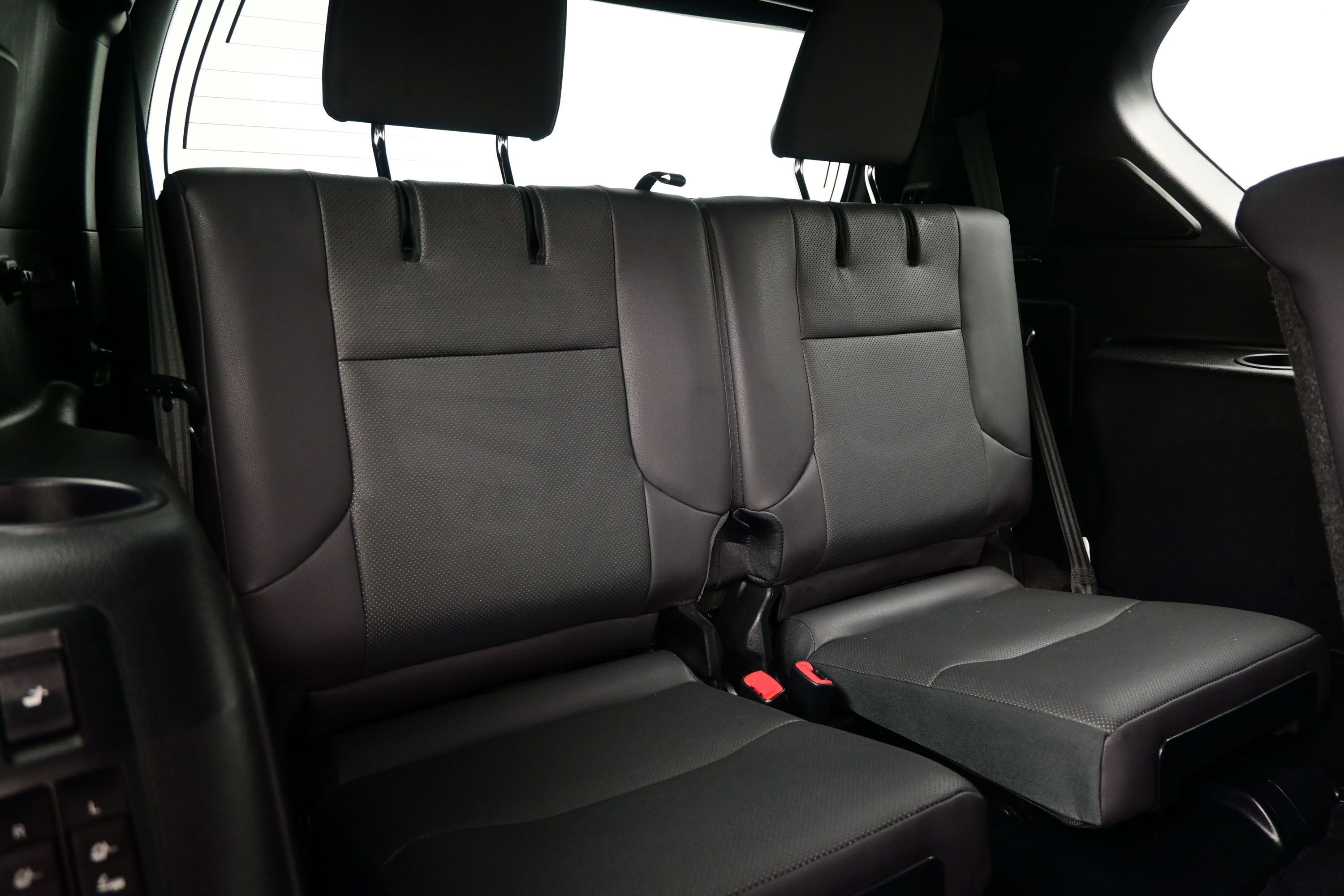 Used 2021 Lexus GX 460 Premium w/ Accessory Package AWD/4WD image 15