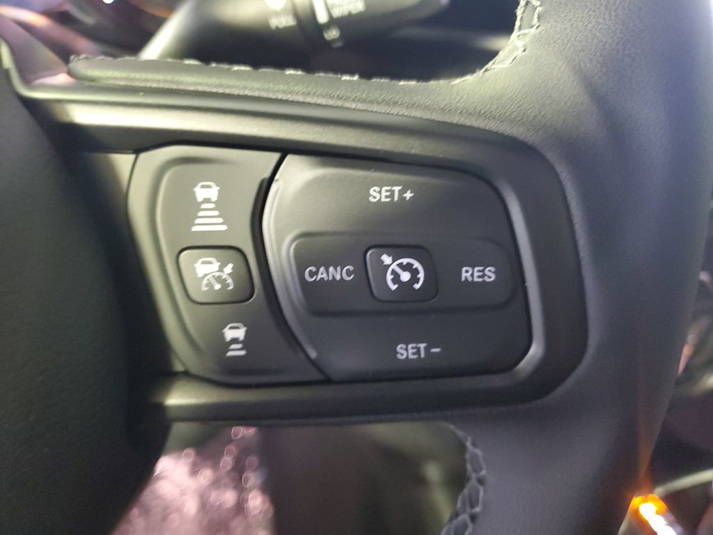 New 2026 Jeep Gladiator Sport AWD/4WD image 15