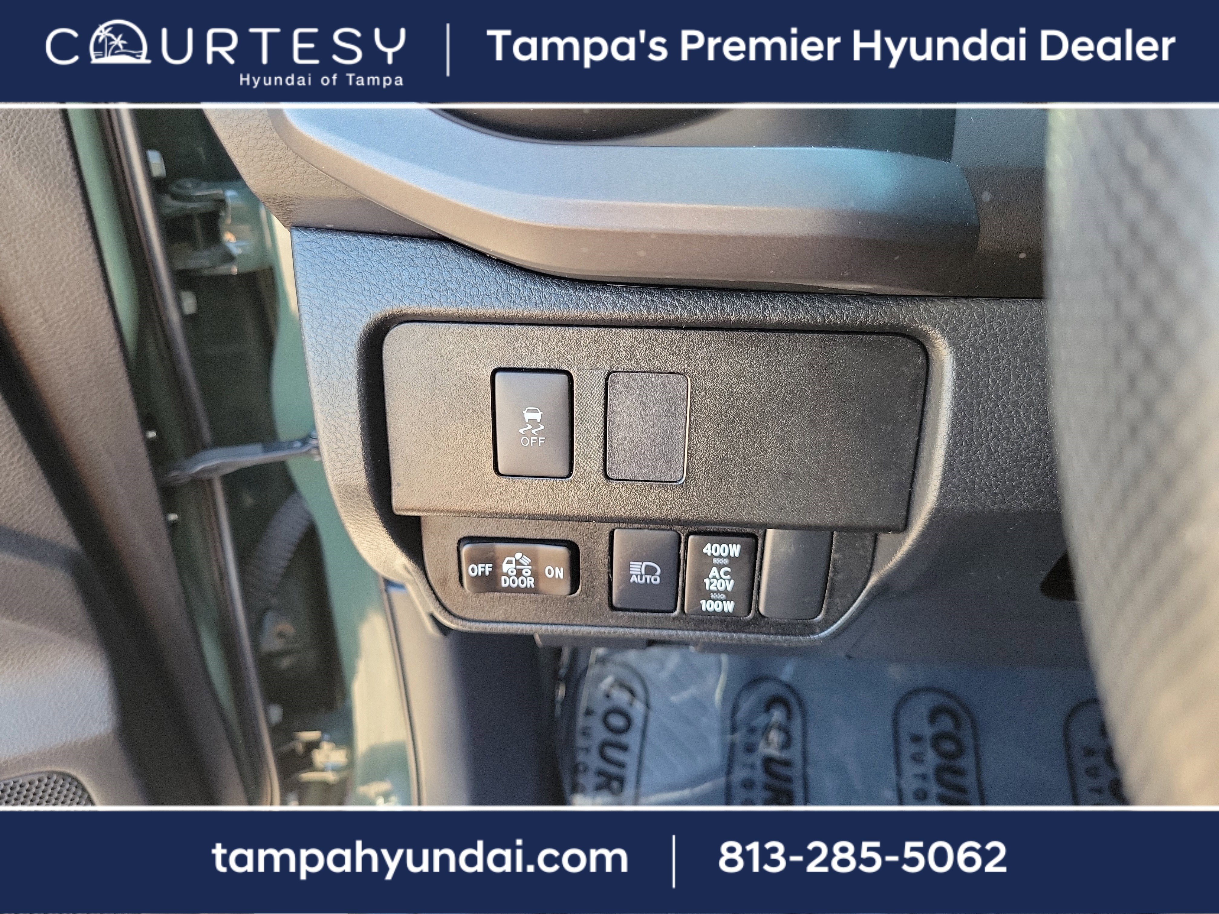 Used 2022 Toyota Tacoma TRD Sport image 31