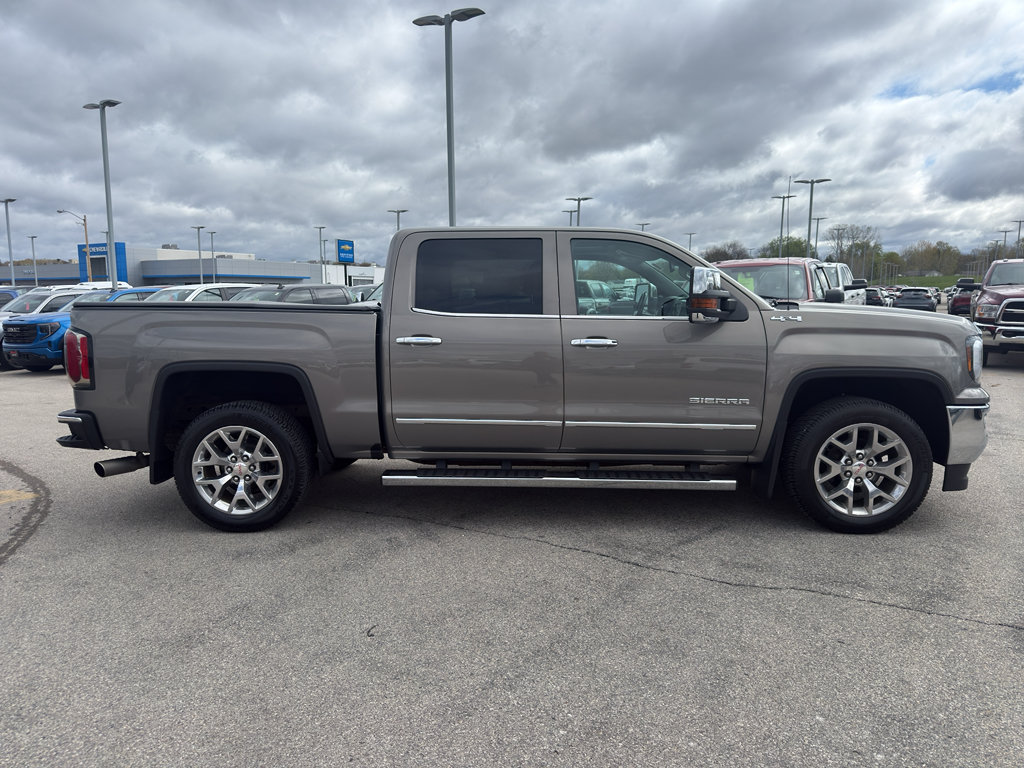 Used 2017 GMC Sierra 1500 SLT w/ SLT Premium Package AWD/4WD image 4