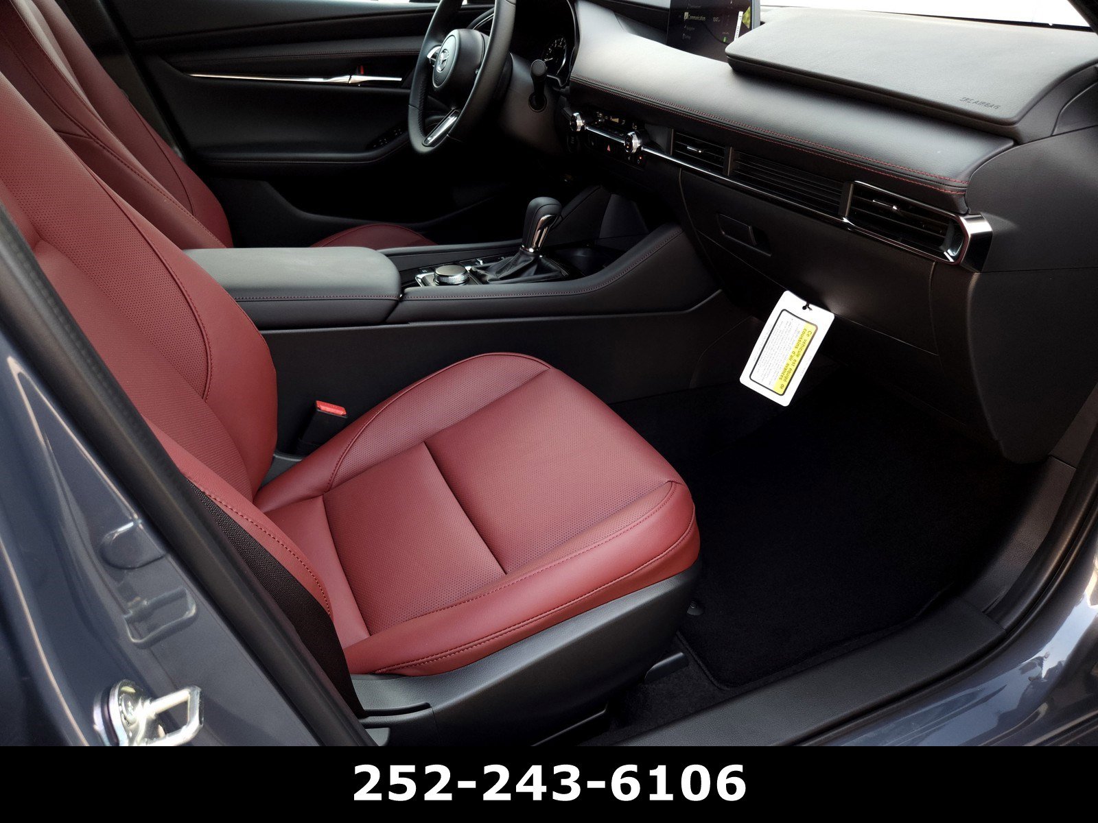 Used 2025 MAZDA MAZDA3 Carbon AWD/4WD image 37