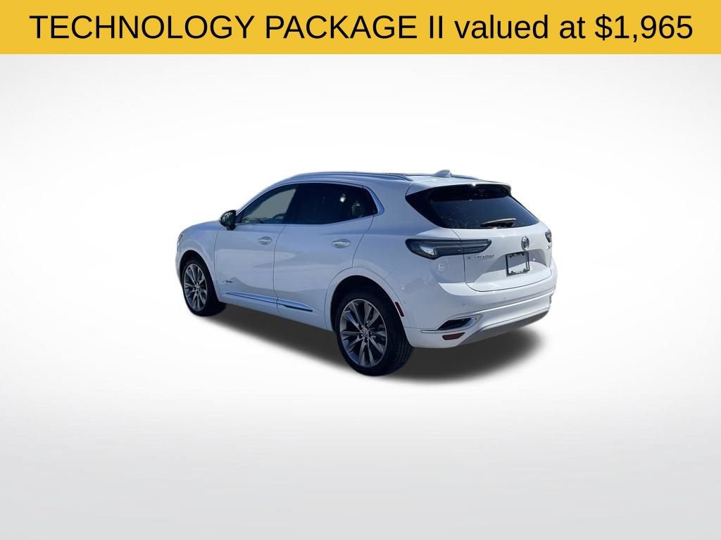 Used 2022 Buick Envision Avenir w/ Technology Package II FWD image 3