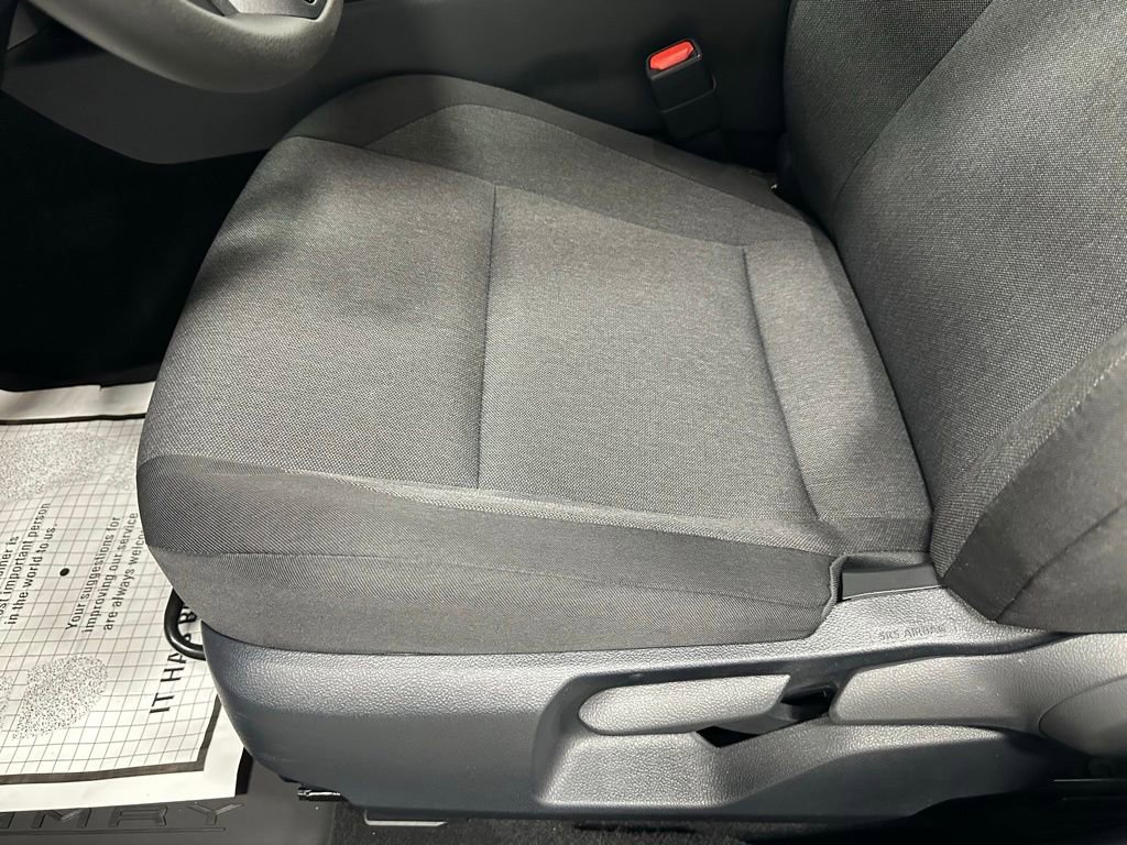 Used 2026 Toyota Camry LE FWD image 13