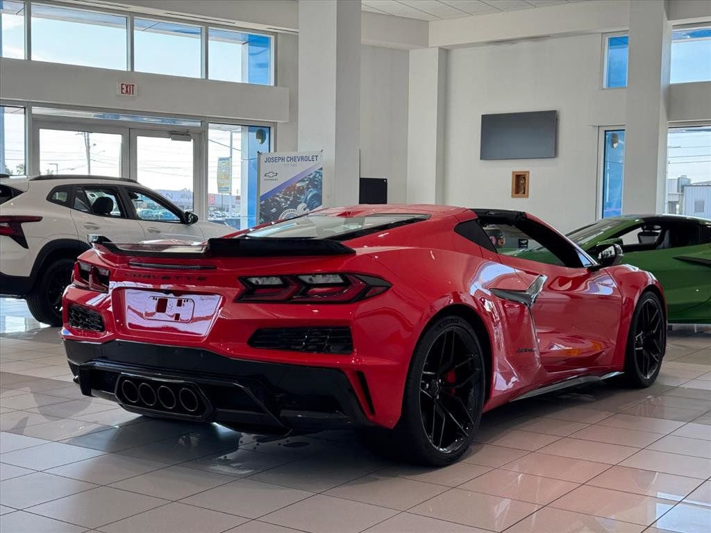 New 2025 Chevrolet Corvette Z06 image 3