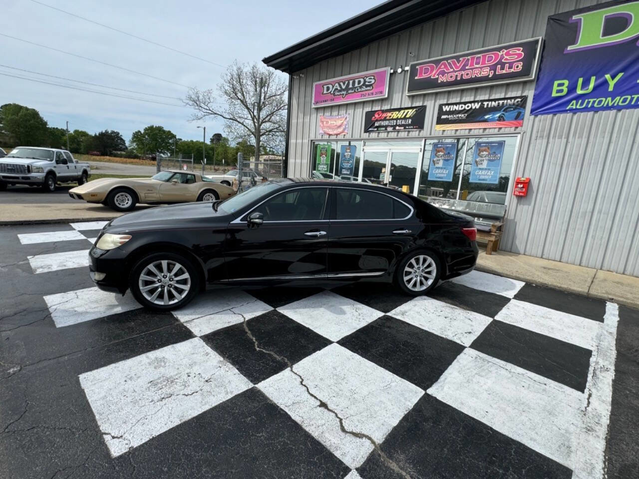 Used 2010 Lexus LS 460 L image 3