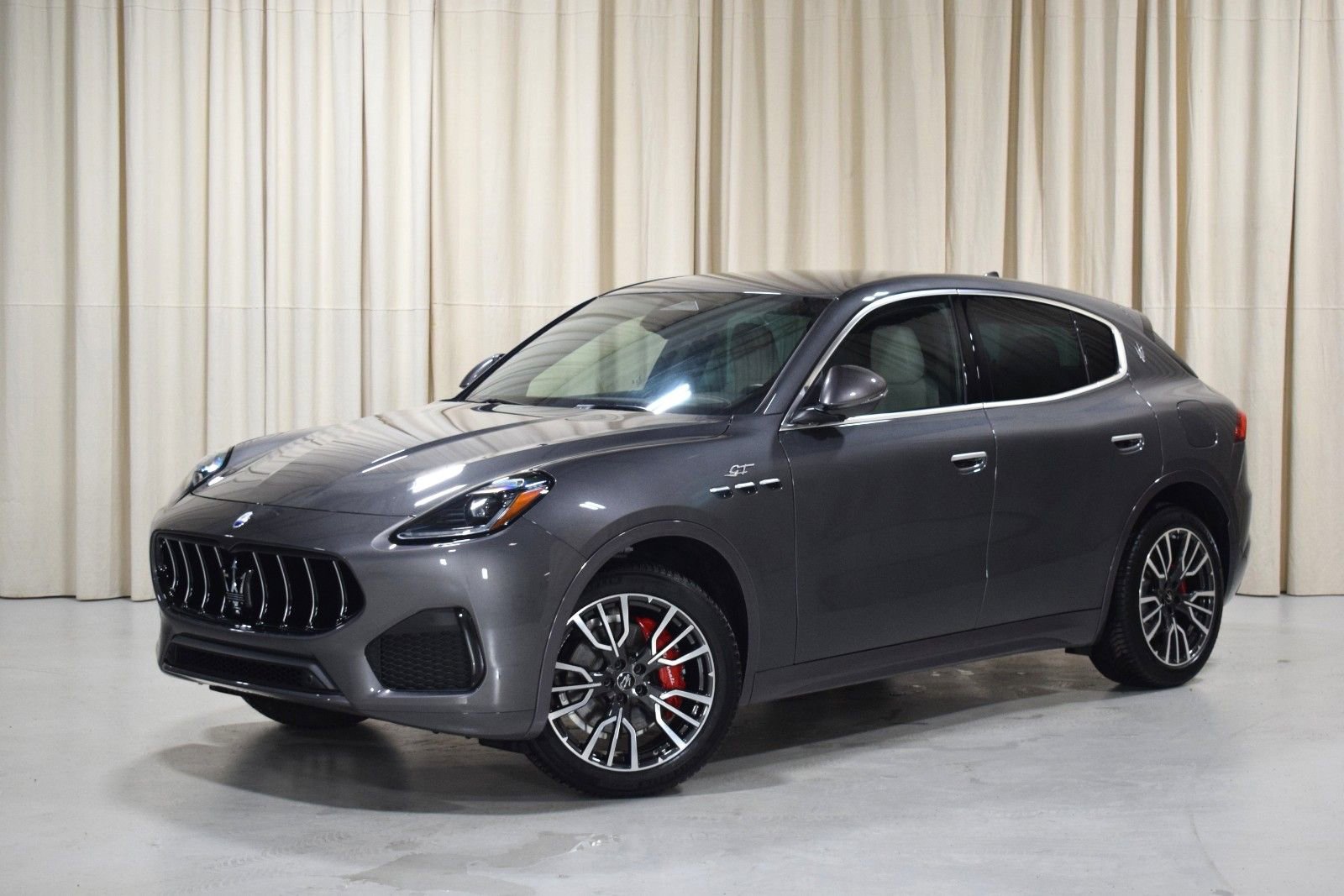 Certified 2024 Maserati Grecale Modena