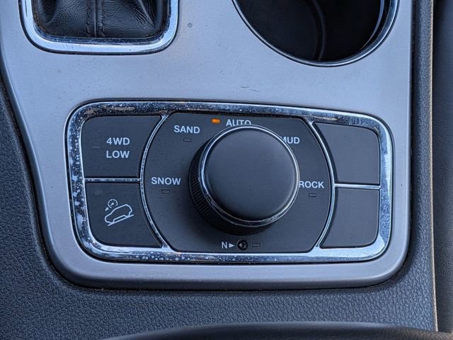 Used 2021 Jeep Grand Cherokee Limited AWD/4WD image 15