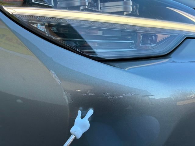 Used 2021 Lexus LS 500 w/ Accessory Package (Z2) image 35