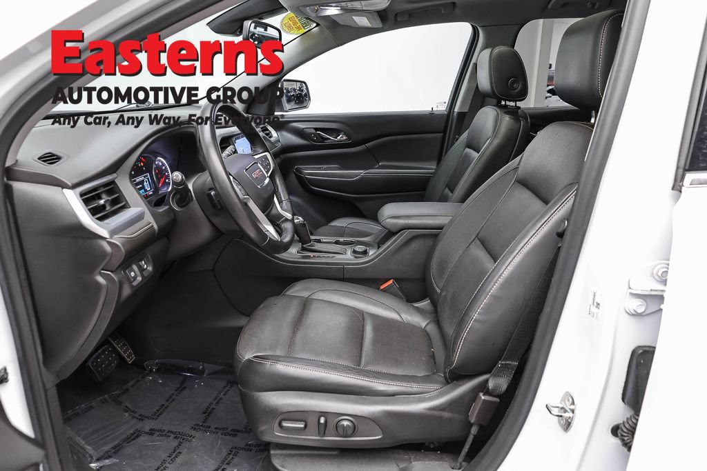 Used 2018 GMC Acadia SLT AWD/4WD image 15