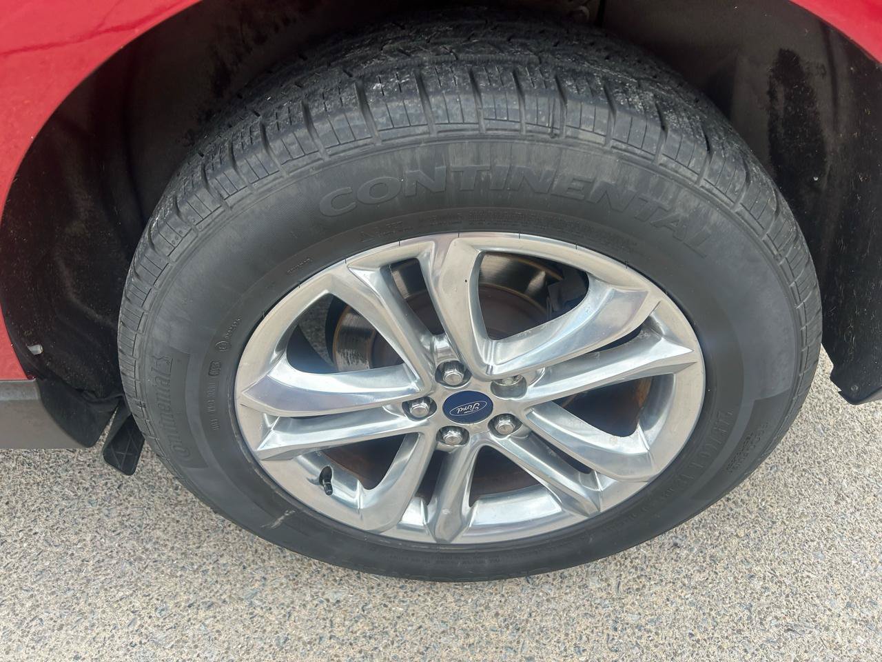 Used 2016 Ford Edge SEL w/ Equipment Group 201A AWD/4WD image 12