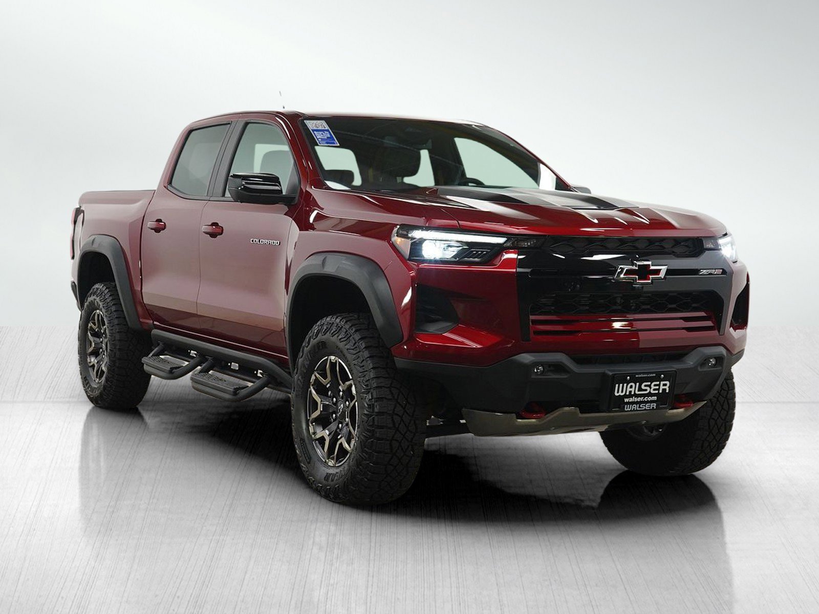 Used 2024 Chevrolet Colorado ZR2 w/ Technology Package AWD/4WD image 7