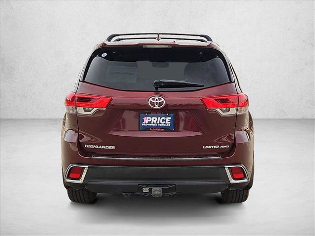 Used 2018 Toyota Highlander Limited AWD/4WD image 7