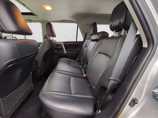 Used 2016 Toyota 4Runner Limited AWD/4WD image 22