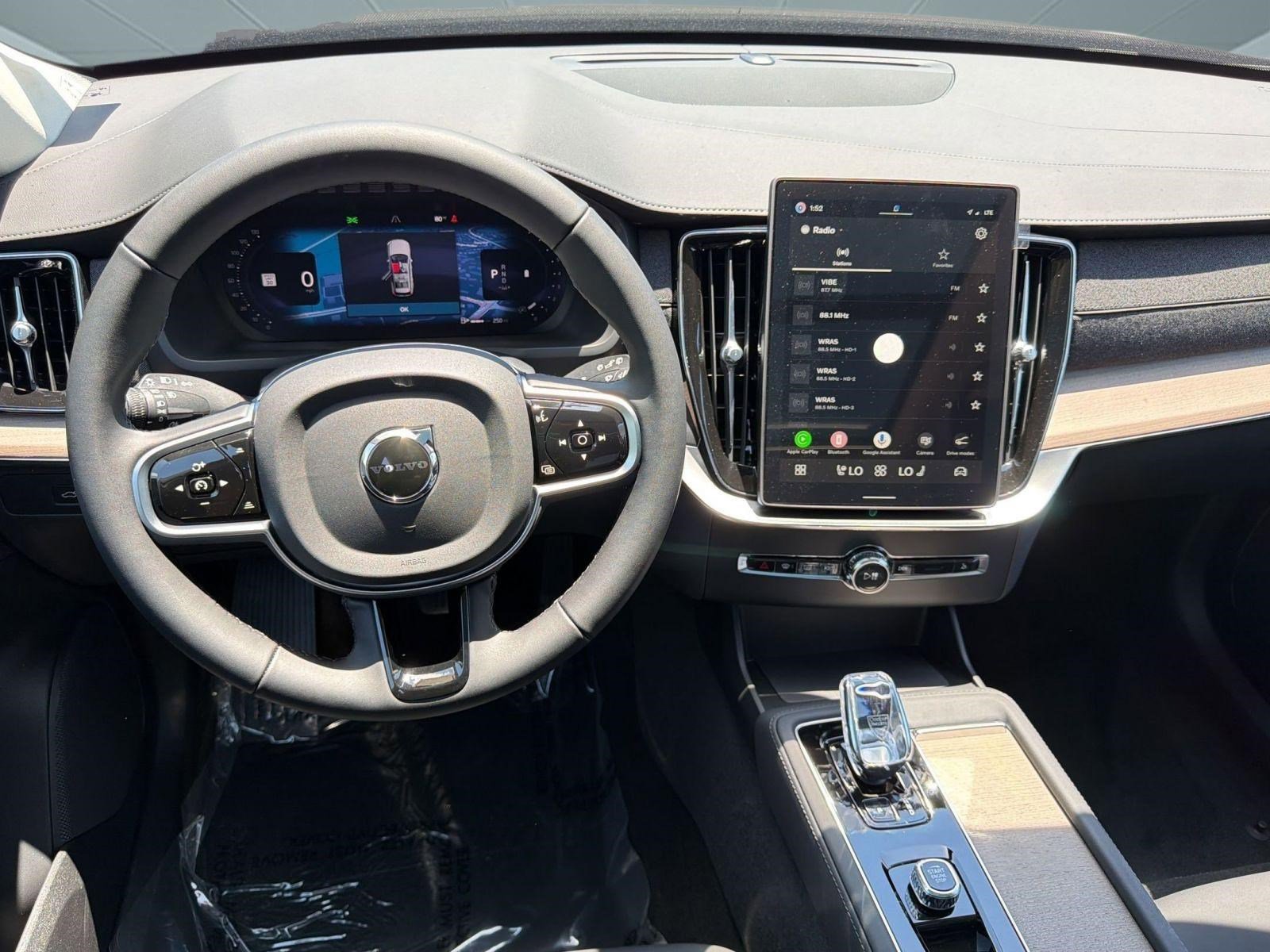 New 2026 Volvo XC90 B6 Plus w/ Protection Package AWD/4WD image 27