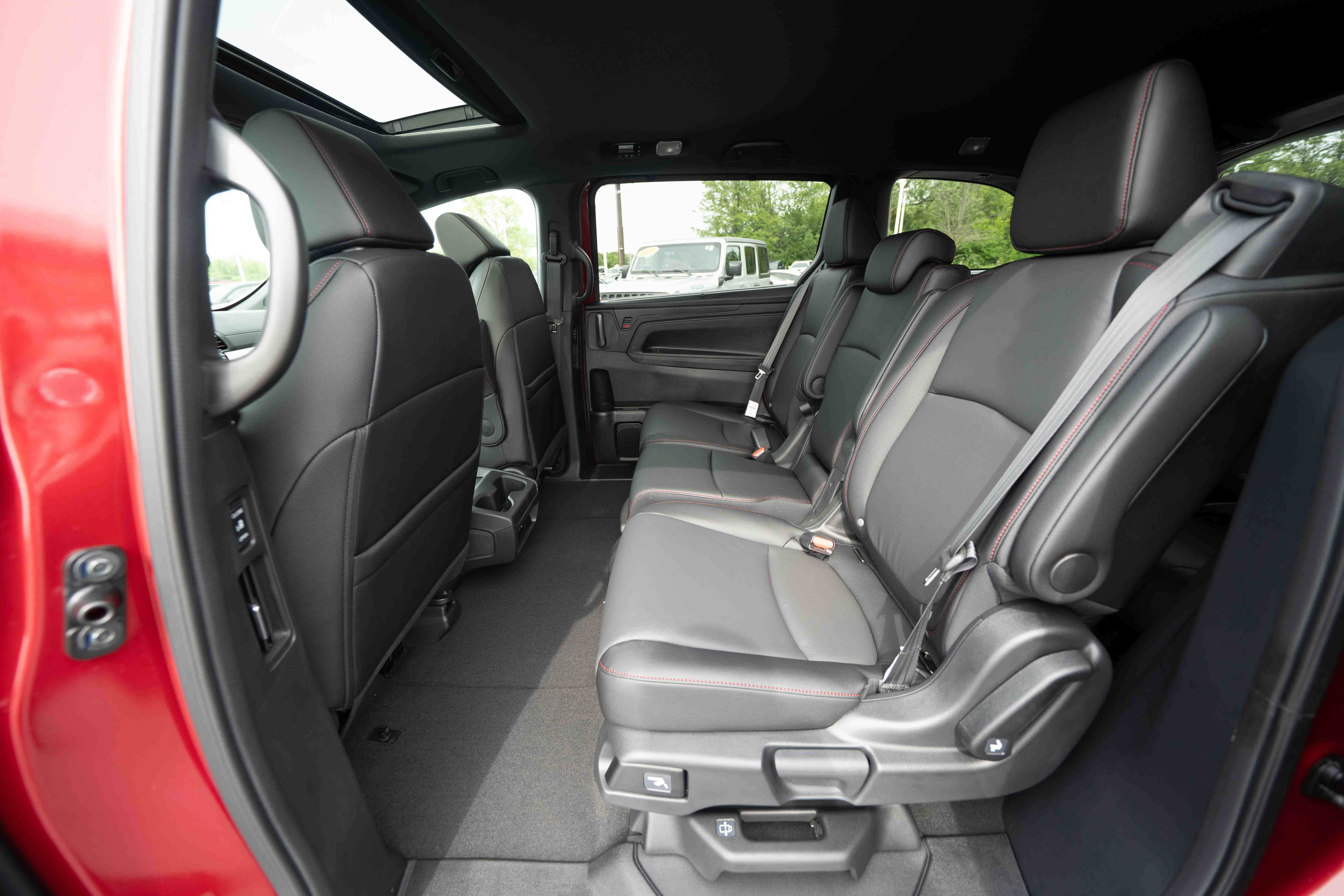 New 2026 Honda Odyssey Sport-L image 23