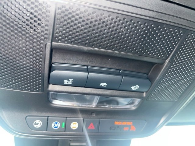 New 2026 Chevrolet Traverse LT w/ Sun and Wheel Package image 34