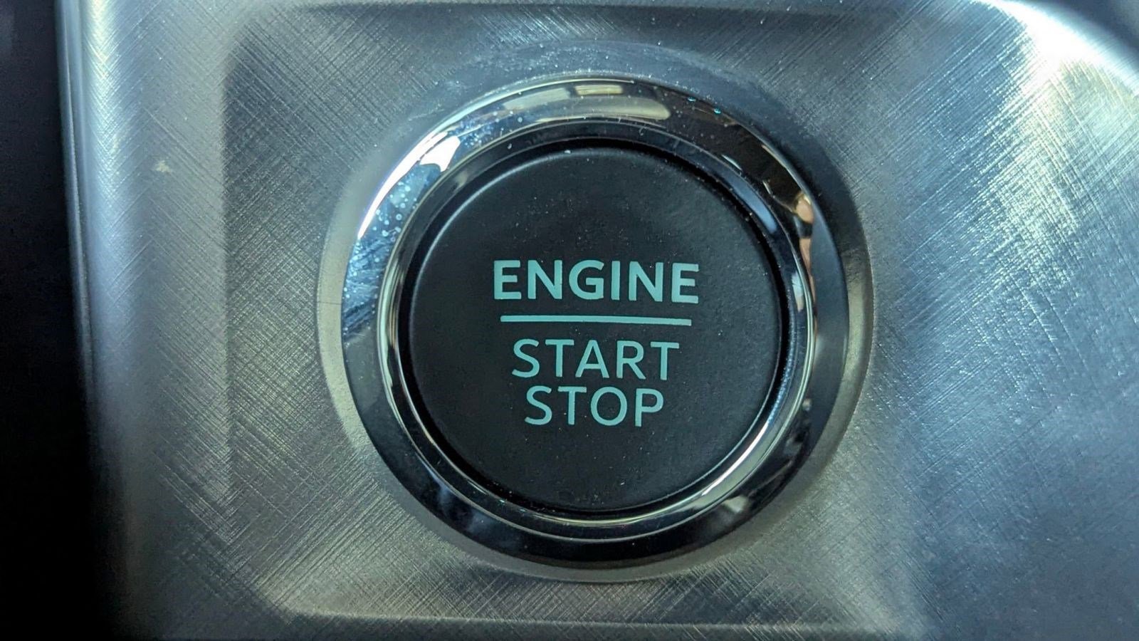 Certified 2025 Ford F450 King Ranch w/ Chrome Package image 31