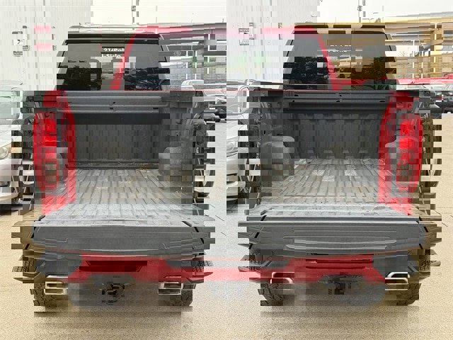 Used 2021 GMC Sierra 1500 Elevation w/ Preferred Package image 32