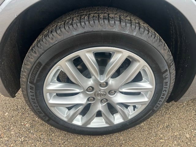Used 2019 Buick Envision Premium w/ Driver Confidence Package image 16