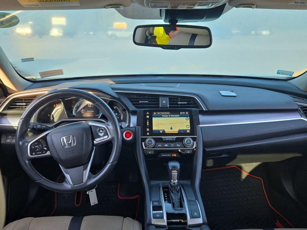 Used 2016 Honda Civic Touring image 8