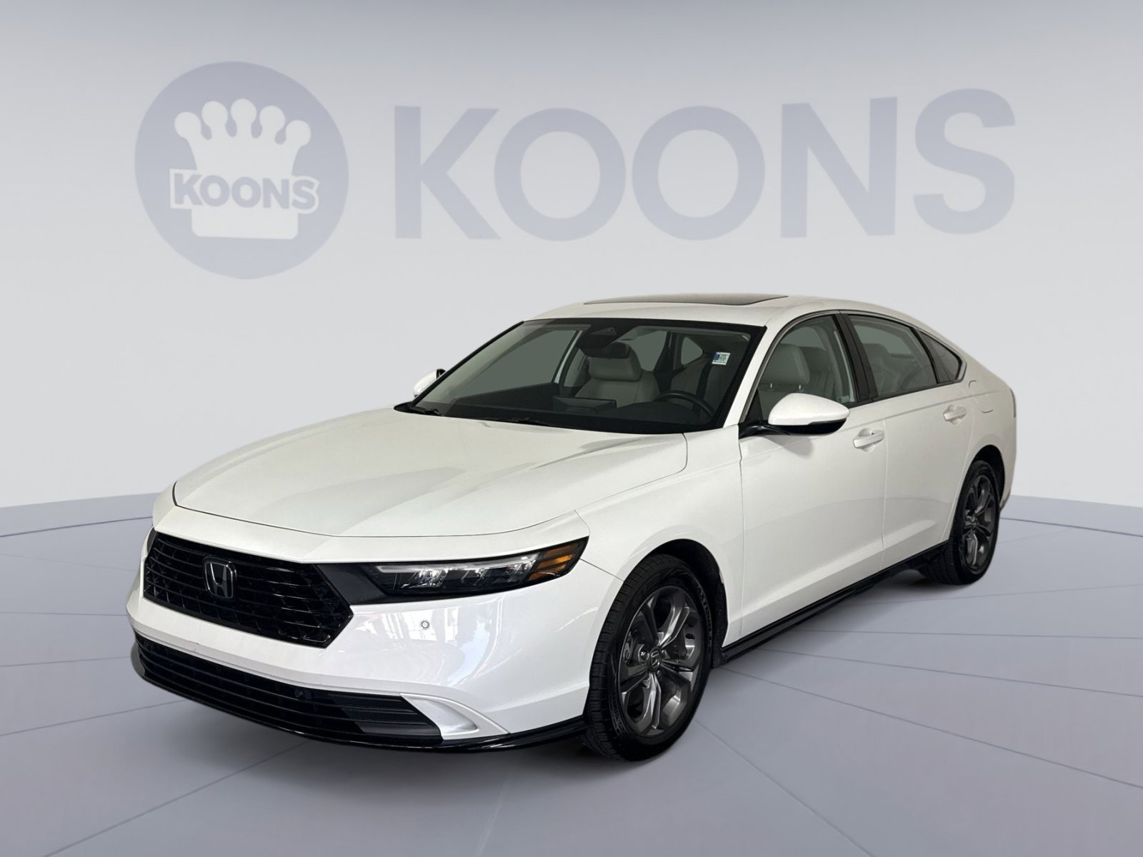 Used 2023 Honda Accord EX-L image 1